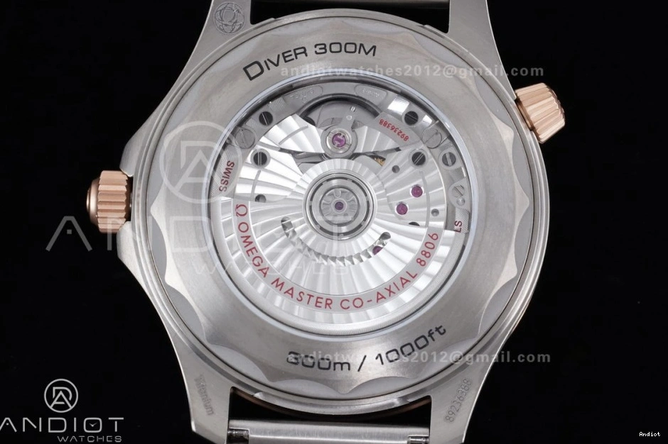 Seamaster on 1:1 VSF Best Mesh Rose Diver Green 300M Edition Dial A8806 Bracelet Gold 1224